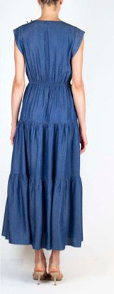 Clips: Effortless Denim Maxi Dress – Elegant Blue Tiered Summer Dress